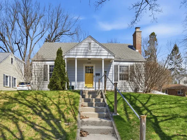 1102 Arborview Blvd, Ann Arbor, MI 48103