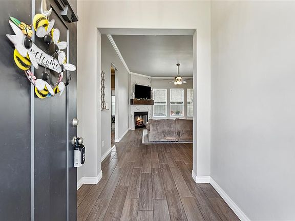 4th image of 8308 NW 160th Ct