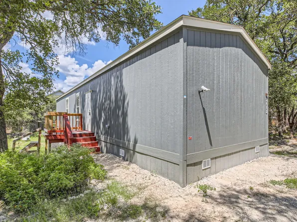 2813 WESTERN SKIES DR, Spring Branch, TX 78070
