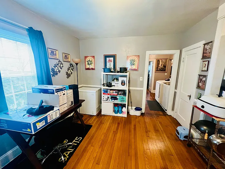4066 Walmsley Blvd — Photo 18