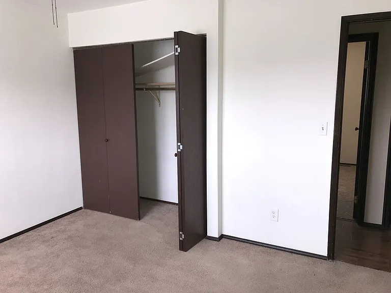 210 W Nelson Rd — Photo 11