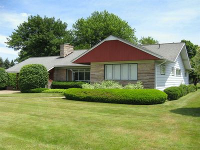 4417 W Lake Rd, Erie, PA, 16505