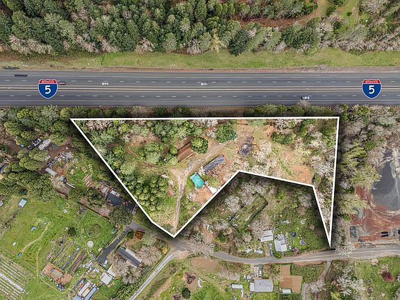 2nd image of 159 Bloom Rd