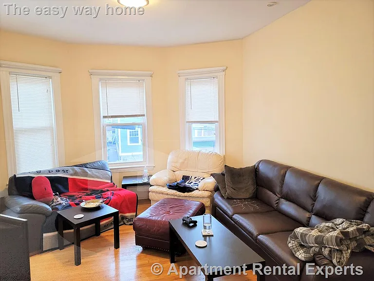 141 Hillsdale Rd #2 — Photo 2