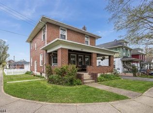 317 Irwin St, Phillipsburg, NJ 08865