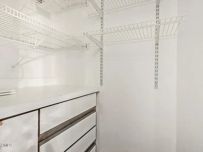 Walk-in Pantry