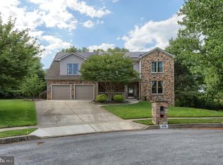 408 Grist Mill Rd, Hummelstown, PA 17036