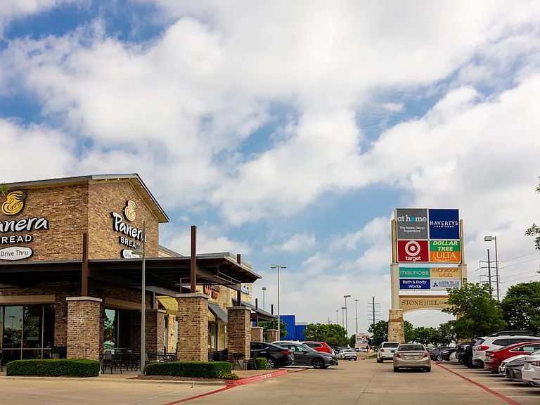 Minutes from Stone Hill Town Center