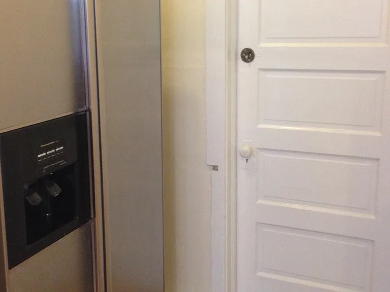 305-307 Duplex — Photo 10