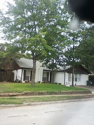 1st image of 3024 Richwood Cir