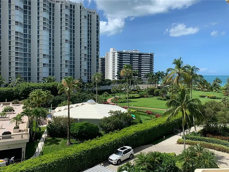 4041 Gulf Shore Blvd N #308 — Photo 9