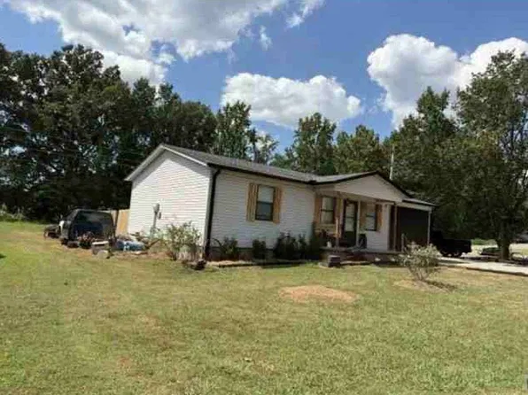 823 S 58th St, Paragould, AR 72450