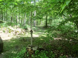 873 W Lake Ave #A, Guilford, CT 06437