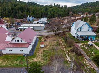216 S Main St, Troy, ID 83871