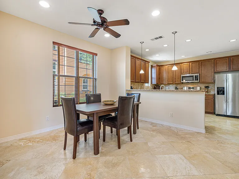 52230 Desert Spoon Ct — Photo 12