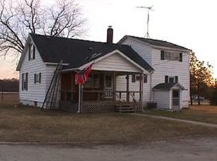 15706 W Rdg #200N, Medaryville, IN