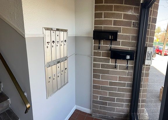 4th image of 148 Undercliff Ave APT 4