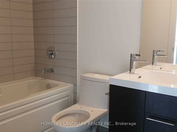 2nd image of 30 Nelson St #1105