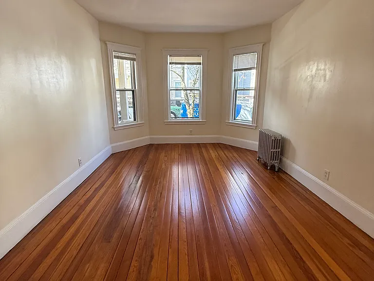 16 Raven St #3 — Photo 6
