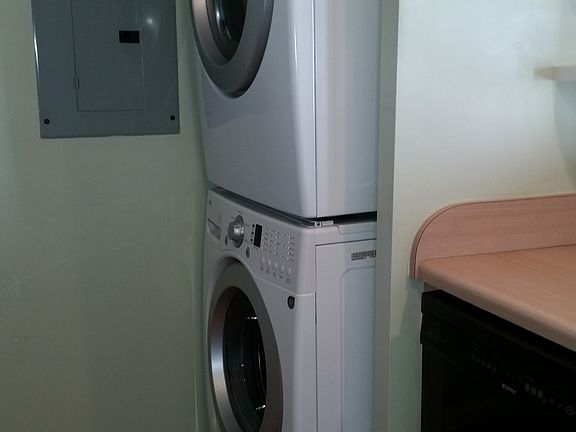Stacked Washer/Dryer