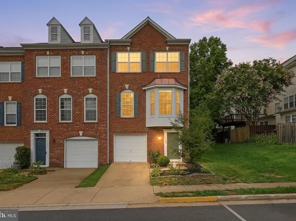 13928 Gothic Dr, Centreville, VA 20121