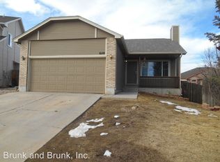 6110 Ursa Ln, Colorado Springs, CO 80919