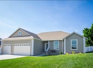 7304 Heathers Way, Yakima, WA 98903