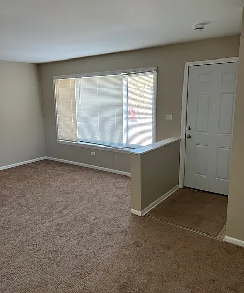 1709 Charleston Ln — Photo 1