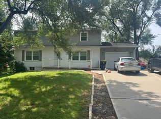 109 NE 102nd Ter, Kansas City, MO 64155