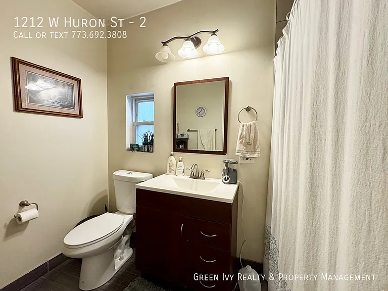 1212 W Huron St #2 — Photo 4
