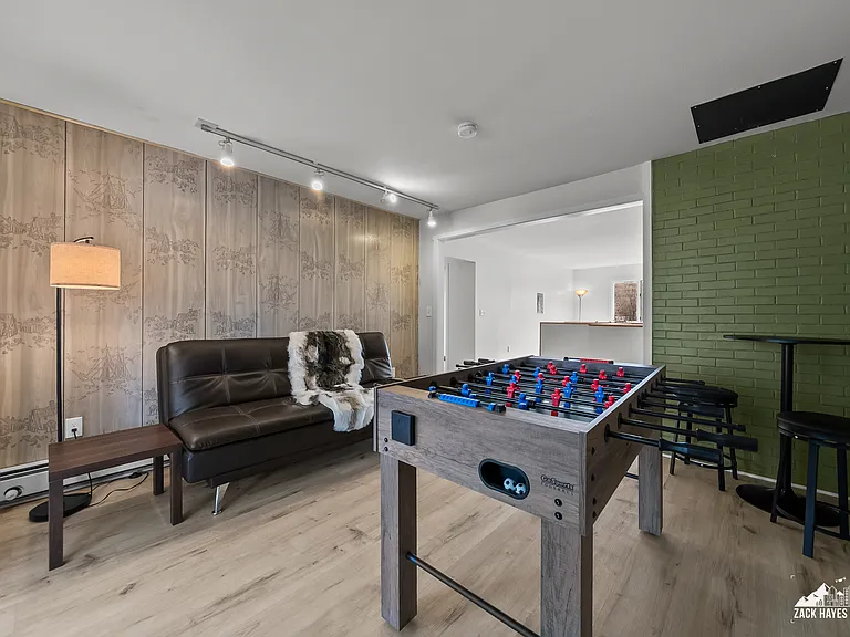 2101 Solstice Cir — Photo 20