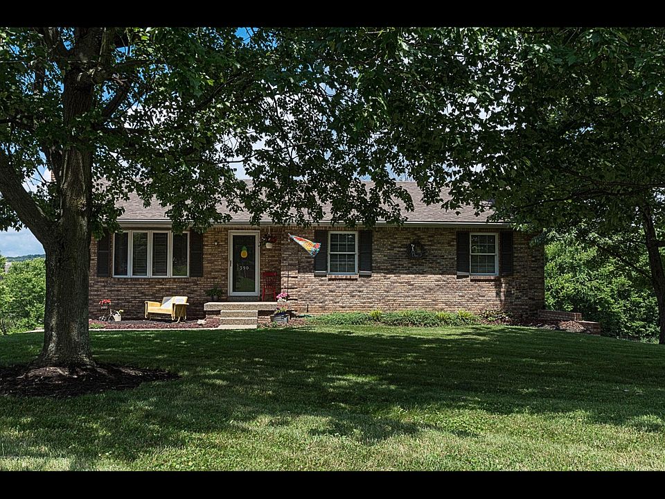 1st image of 390 Fincastle Way
