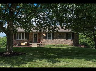 390 Fincastle Way, Shepherdsville, KY 40165