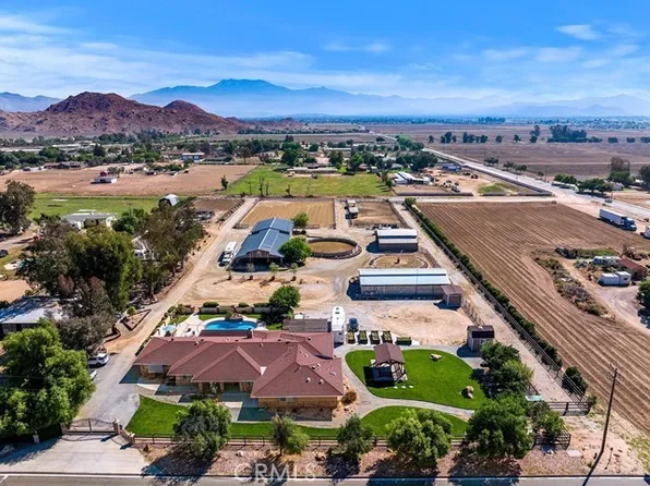 25434 California Ave, Hemet, CA 92545