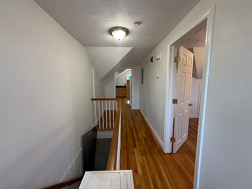 69 Beacon St #3 Photo 1