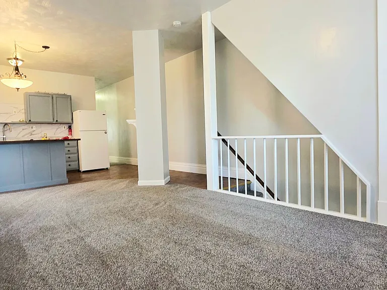 450 Bailey Ave — Photo 25