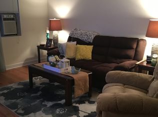 134 Fellows Ct, Elmhurst, IL 60126