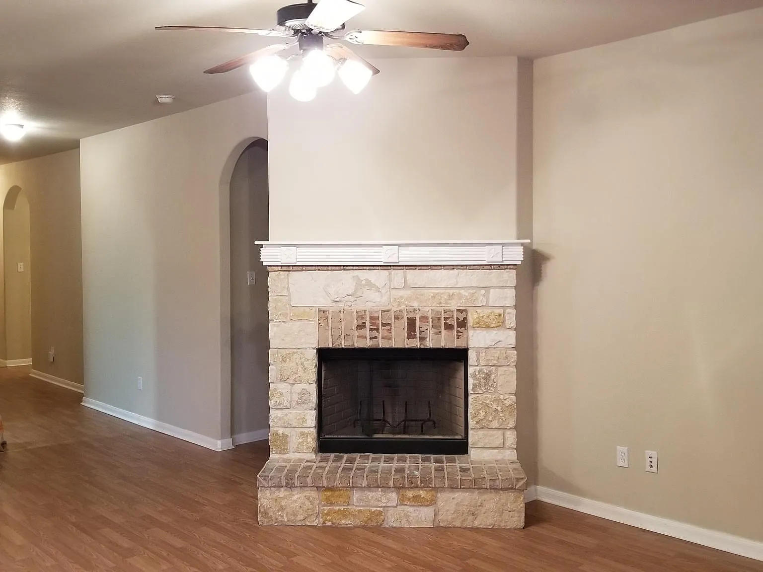 3 bed, 1683 sqft, $1,995 — Photo 4