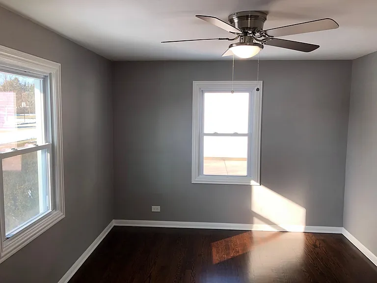 315 N School St — Photo 18