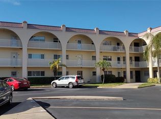 2258 World Parkway Blvd W APT 6, Clearwater, FL 33763
