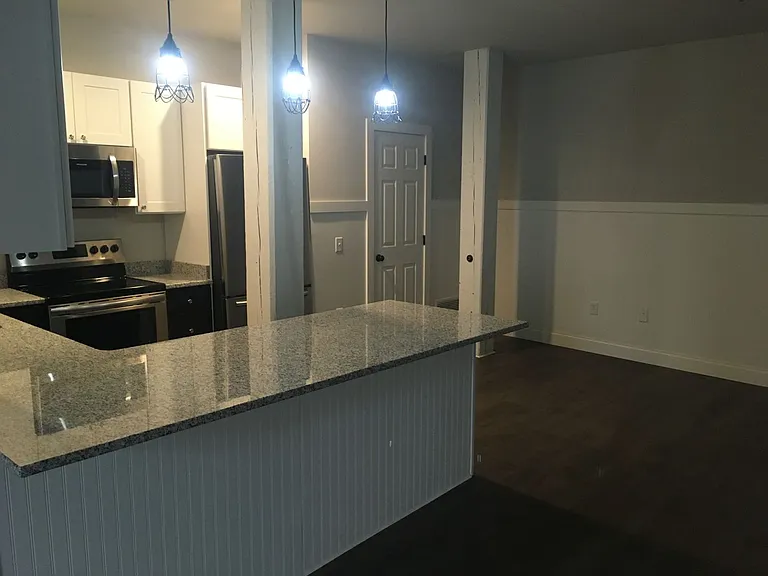 238 N George St #306 — Photo 2