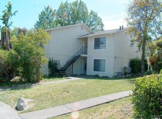913 Kirsten Ct APT C, Rohnert Park, CA 94928