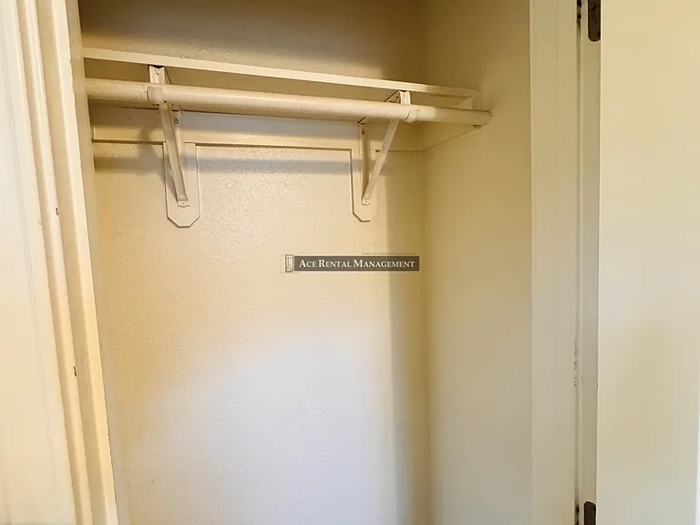 455 Holly St — Photo 11