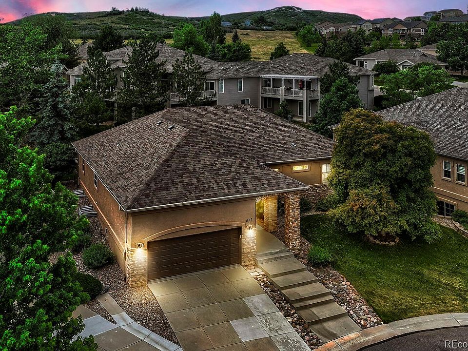 1st image of 552 Wenlock Court