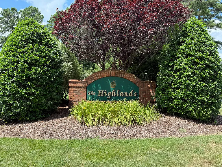1102 Kinloch Dr — Photo 21