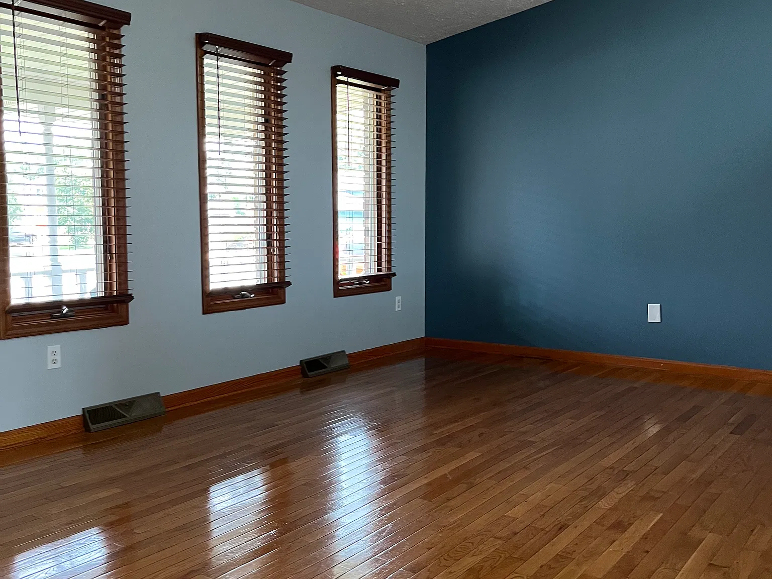 6429 W 86th Avenue — Photo 3