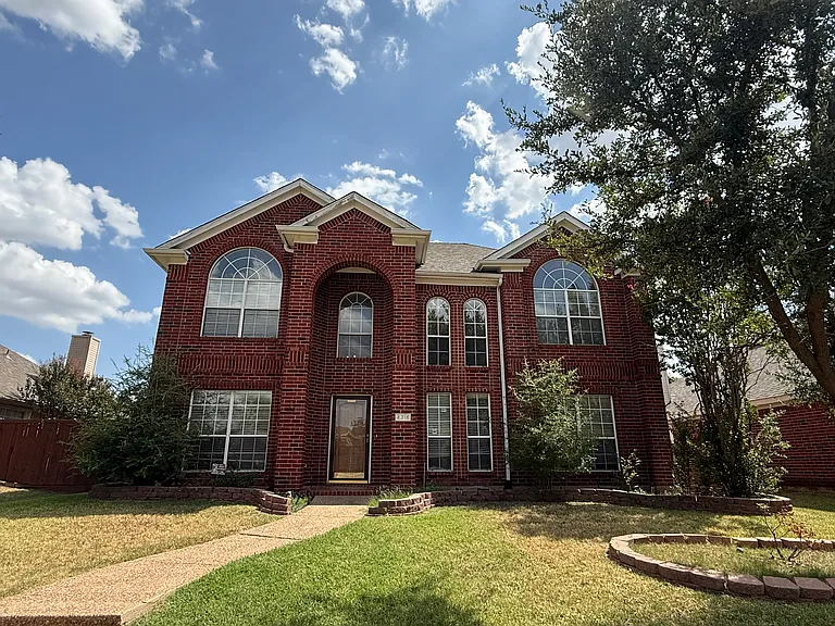 4316 Giovanni Dr — Photo 1