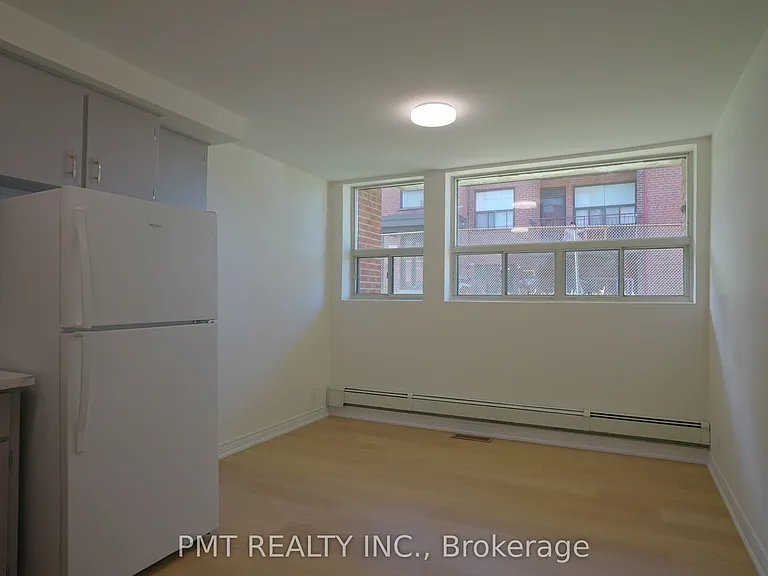 137 Brookhaven Dr #9 — Photo 3