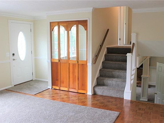 3rd image of 1542 Bluestem Ct