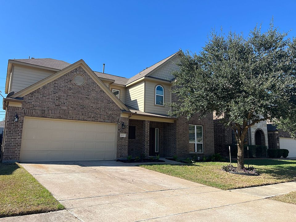 Street View with Front Porch